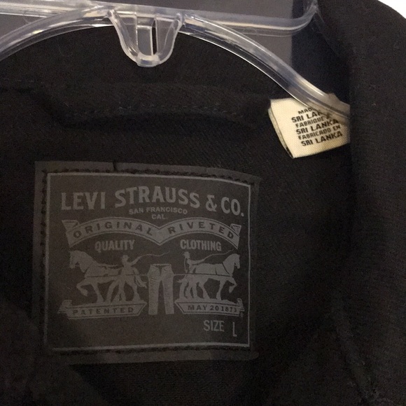 Levi’s Jacket - Picture 3 of 9